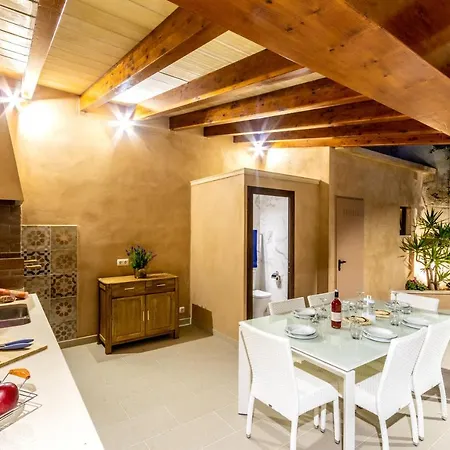 Villa Horta 55 *
